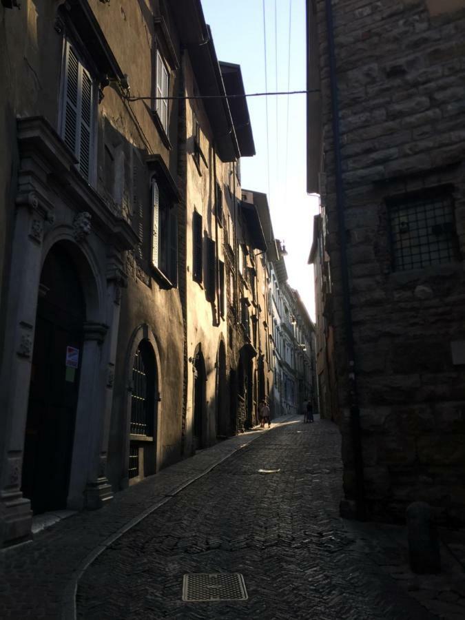 Appartamento Le Muravenete Bergamo Esterno foto